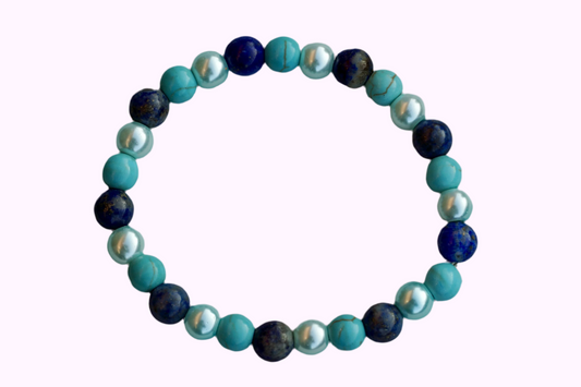 Rundes Armband aus Turquenit, Sodalith und hellblauer Acrylperlen 