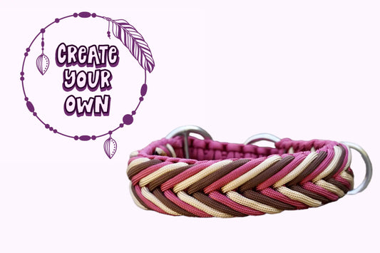 Geflochtenes Hundehalsband in Rot-, Beige- und Brauntönen mit Metallringen mit "Create your own" Logo in der Ecke