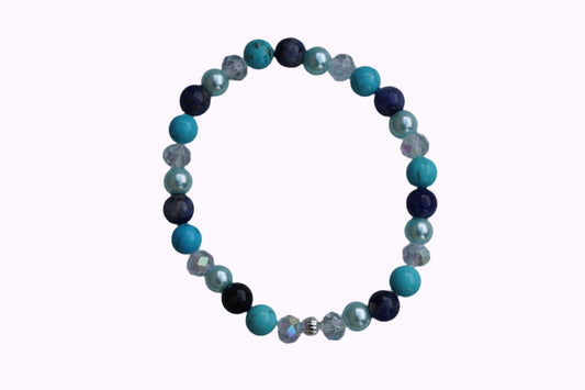 Rundes Armband aus Turquenit, Sodalith und hellblauer Acrylperlen und Glasperlen