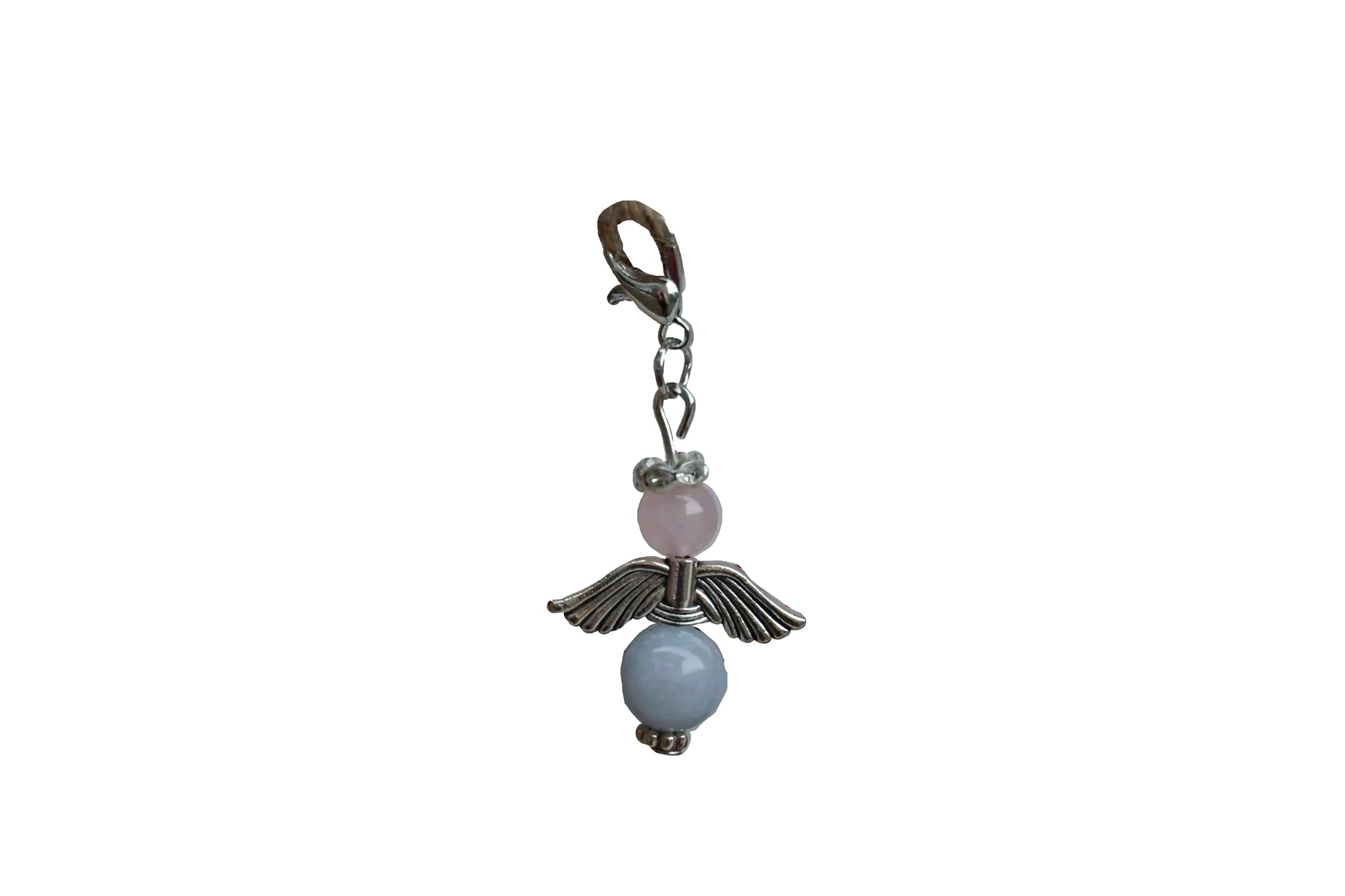 Anhänger in Form eines Schutzengels mit Rosenquarz- und Chalcedonperlen, silberfarbene Flügel